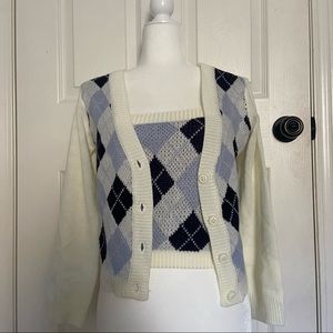 Super cute cardigan and tank top set